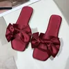 Lady Summer Slippers Comfort Outdoor Hotel Wedding Evening Slip-on Flat Front Tie Silk Satin Bow Slide Sandals Y0906