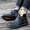 Мужская городская пряжка Chukka Boots Boots Повседневная кожаная обувь Кружева Оксфорды Ботинки противоскользящие работы Мотоцикл боевые ботинки