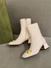 2021 stivali da donna di alta qualità moda fibbia invernale stivale firmato vera pelle in bianco e nero Martin bootss cerniera scarpe da donna festa di nozze