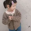 Abbigliamento per bambini in stile coreano Cappotto per maglione lavorato a maglia per bambini Maglione per cardigan solido per ragazze dei ragazzi Vestiti per bambini fatti a mano 211106