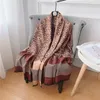 Dikke Warme Vrouwen Winter Sjaal Kasjmier Wraps Luxe Merk Dubbelzijdig Lady Pashmina Foulard Deken Sjaals Zachte Sjaals 180x65cm295H