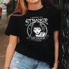 1 Uds. Camiseta genial de moda Beetlejuice I Myself Am Strange and Unusual camiseta negra para mujer linda camiseta gótica Grunge bruja de Halloween 210315