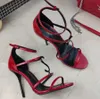 Tasarımcı Topuk Opyum Stiletto Yüksek Topuklu Kaliteli Mektup Sandalet Deri Sarar Topuk Kadın Ayakkabı Banquet Stylist Elbise Bayanlar Sandal Yaz Ayakkabı