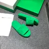 Handdoek Top Groene Slippers Waterdicht Platform Zachte uitwerpselen Gevoel rubberen buitenzool herfst en winter met sokken vol met persoonlijkheid