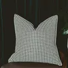 DUNXDECO Housse de Coussin Décoratif Taie d'oreiller De Luxe Moderne Simple Blanc Noir Pied De Poule Art Coussin Literie Canapé Coussin Cove 210315