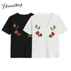 Yitimuceng Floral T-shirts Femme Broderie Harajuku Tees Col V Noir Blanc Tops Été Mode Coréenne Tricoté T-shirts 210601