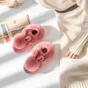 Slippers fofos e quente casa plana leve suave confortável inverno sapatos de algodão feminino de pelúcia interna