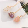 Fait à la main Irrégulier Pierre Naturelle Améthyste Pendentif Collier Plaqué Or Rose Quartz Fil Enroulé Collier Pour Les Femmes/