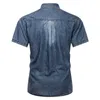 ライトブルーメンズデニムシャツ半袖薄いコットンスリム弾性ジーンズ夏の高品質ポケットシャツ210721