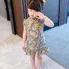Sommar ankomst tjejer mode blommig klänning barn cheongsam ärmlös klänningar 210528