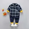 Autumn Children Baby Boys Girls Clothes Infant Gentleman Thick Velvet Plaid Shirt Pants 2Pcs/sets Toddler Clothing Kids Suits 211021