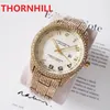 Men Diamonds Ring Número digital Dial Dial Watch 42mm Moda Relógio Casual Man Man Full Stonless Aço Aço Aço Luxo Quartz Calendar Bracelet Gold Watches Montre de Luxe