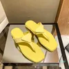 Womens Rahat Terliklerde Kayma Flats Loafer'lar Kaydırıcılar Topuk Ayakkabı Yaz Kadın Lüks Tasarımcılar Chaussures Rahat Flip Flop Sandal