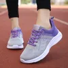 Zapatos de mujer, otoño 2021, nuevos zapatos transpirables de suela blanda para correr, calzado deportivo informal para mujer PD903