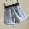 Ailegogo Streetwear Hög midja Kvinnor Blå Denim Shorts Med Bälte Sommar Casual Kvinna Brett Benstorlek 2XL Jeans 210719