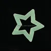 Naklejki ścienne Home Décor Garden 40 sztuk / partia Luminous Glow In The Dark Stars Naklejki Dla Dzieci Baby Room Decor Colorf Fluorescent Star Del Del