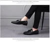 Lyxiga män oxford skor orm hud prints klassisk stil klänning läder kaffe svart spets upp pekad tå formell sko