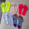 Chinelos Mulheres 2021 Verão Mulher Jelly Sapatos Doces Cores PVC Sandália Sandália Senhoras Peep Toe Slides Casuais Feminino Flip Flops Beach