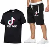 trajes tik tok