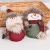 Juldekorationer Små hängsmycken Plush Dolls Santa Claus Snowman Glass Window Scen Decoration Supplies