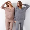 Colorfaith 2021 Höst Vinter Kvinnor Ställer 2 stycken V-Neck Sweater 39Inches Långbyxor Knitwear Varma TRACKSUIT SUITS WS1215JX Y0625