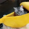 Banana Cat Bed House Cute Banana Puppy Cushion Kennel Warm soft Pet bet cat Forniture Mat Letti per gatti Gattini 210713