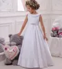 Princess White Flower Girl Dresss di alta qualità Sheer Neck Appliques a maniche lunghe perline per perle da festa formale per feste di compleanno abiti da tumino 403