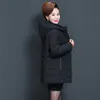 Femmes d'âge moyen hiver veste courte à capuche coton manteau d'hiver femme épais décontracté mère veste femmes Parkas haute qualité 210918