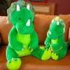 60-90cm tamanho gigante verde triceratops longo brinquedo de pelúcia recheado Dinossauros verde dinossauros abraçar brinquedo brinquedo plumue presente para menino presente de aniversário H0824