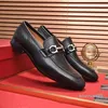 2021 chaussures habillées formelles de haute qualité pour les concepteurs doux hommes noir chaussures en cuir véritable bout pointu hommes affaires Oxfords chaussures décontractées