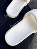 Top Luxury fashion Women's Sandals Slides Classic Genuine leather Wholesale Price Outdoor Lady Beach Casual Slippers Ladies Comfort Walking Shoes with box size 35-40