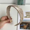 Satin-Band-eingewickelte einfache Haarbänder Stirnbänder Ornament für Frauen Haarschmuck Großhandel