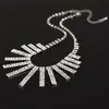 Örhängen Halsband 2021 Kvinnor Mode Smycken Ställer in Nechlace och Bröllop Bridal Sliver Plated Silver Rhinestone för Party N203