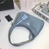 designersluxury designer totes väskor hög kvalitet nylon handväskor 2021 kvinnor mini väskor crossbody väska hobo plånböcker tvåfärgade vanliga mode axelväskor