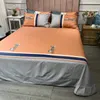 Дизайнерские роскошные постельные принадлежности 4pcs хлопок тканый размер королевы в европейском американском стиле покрытие одеяла наволочки для кровати.