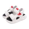 Sandálias de meninos de verão Crianças 2-12 anos de idade velha sandálias de bebê espessura fundo macio crianças calçados recortes Sapatos de praia branca 210306