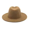 양모 Fedoras 모자 단색 단순한 고전적인 영국 스타일 겨울 모자 여성 남자 와이드 브림 웨딩 교회 공식 드레스 펠트 모자