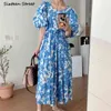 Niebieska drukowana sukienka kobieta lato szczupły talii elegancki vintage maxi vestido odzież chic kwadratowy kołnierz pani 210603