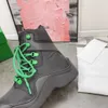 Männer High Top Leder Martin Boot 2021 Frauen dicke Sohle Wanderstiefel Tops Designer Paar Schnürplattform Regen Bootybox große Größe 35-44