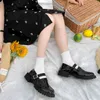 Loisirs femmes Lolita Sho noir blanc Pu Ladi Mary Jane pompes Slip-on étudiant haut talon plate-forme filles Style japonais