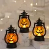 New Classic Halloween Party Supplies citrouille lanterne maternelle enfants portable horreur atmosphère décoration scène mise en page accessoires led ornements