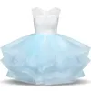 Nuovo arrivo Abiti per bambini per ragazze Applique di lusso in pizzo First Communion Princess Fluffy V Back Ginocchiale Girl Girl Abito da sposa Q0716