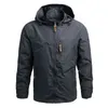 Mannen 2021 Outdoor Soft Shell Leger Groene Jas Casual Losse Winddicht Waterdicht Sportjas Herfst Winter Plus Size Mannen Jas Y1106