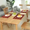 Plaid Table Mata Podkładka Czerwona Czarna Plaid Table Cutlery Christmas Decoration Place Mata Obrus ​​Xmas Domowe Dekoracje 44 * 29cm DaJ95