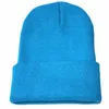 Capas de bola unisex chapéu de algodão mistura sólida quente macio hip hop chapéus de malha chapéus homens inverno mulheres feijões de feijão para menina atacado