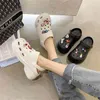 Scarpe da spiaggia Donna New Casual Rainbow Garden Sandali antiscivolo Slip On Girl Fashion Slides Outdoor Y0714