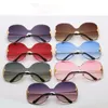 Sonnenbrille Randlose einteilige Legierungsfrauen 2021 Übergroße Runde Sonnenbrille Weibliche Farbverlauf Elegante Farbtöne