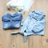 Nieuwe stijl lente baby meisjes blouse turn-down kraag ruches kinderen cowboy jeans shirts kinderen hoge kwaliteit bovenkleding 210306