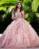 2021 Ball Pink Shining Gown Quinceanera Abiti in rilievo con spalle scoperte Tulle Paillettes Sweet 15 16 Dress XV Party Wear