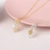 Pendant Necklaces XQ Woman Man Necklace Zinc Alloy Honey Nest Yellow White Couple Chain Fashion Generous Party Holiday Jewelry